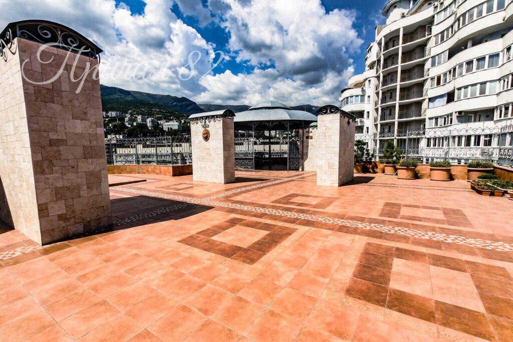 Ялта, Таврическая 2 Б