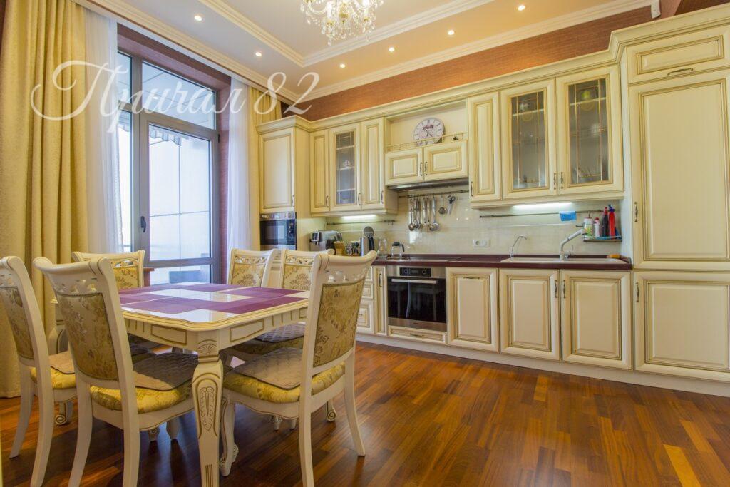 Алушта, ул. Парковая, 5