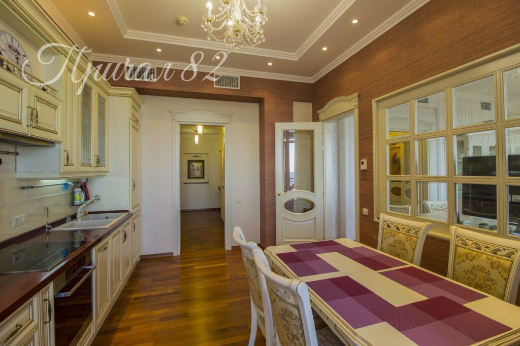 Алушта, ул. Парковая, 5