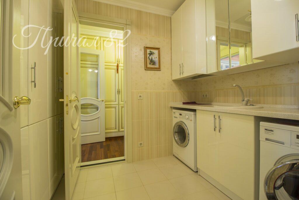 Алушта, ул. Парковая, 5