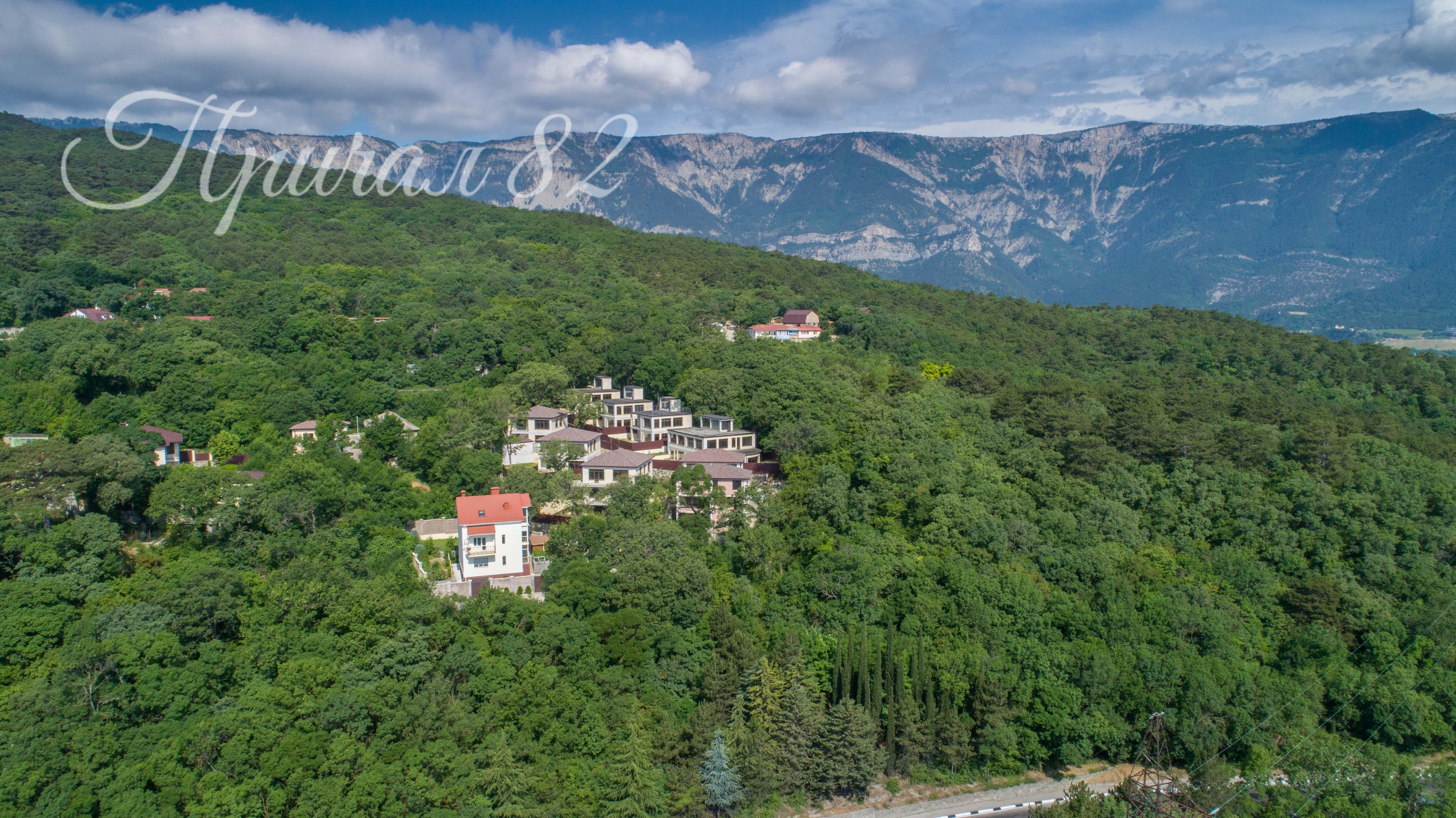 ЖК Изумрудный - это небольшой, уютный коттеджный посёлок