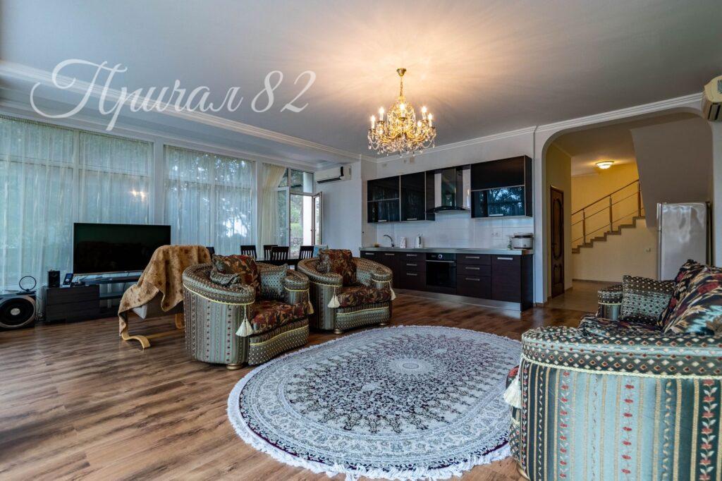 Ялта, пгт. Форос, мыс Сарыч