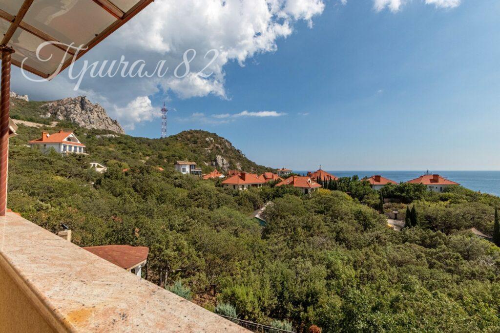 Ялта, пгт. Форос, мыс Сарыч