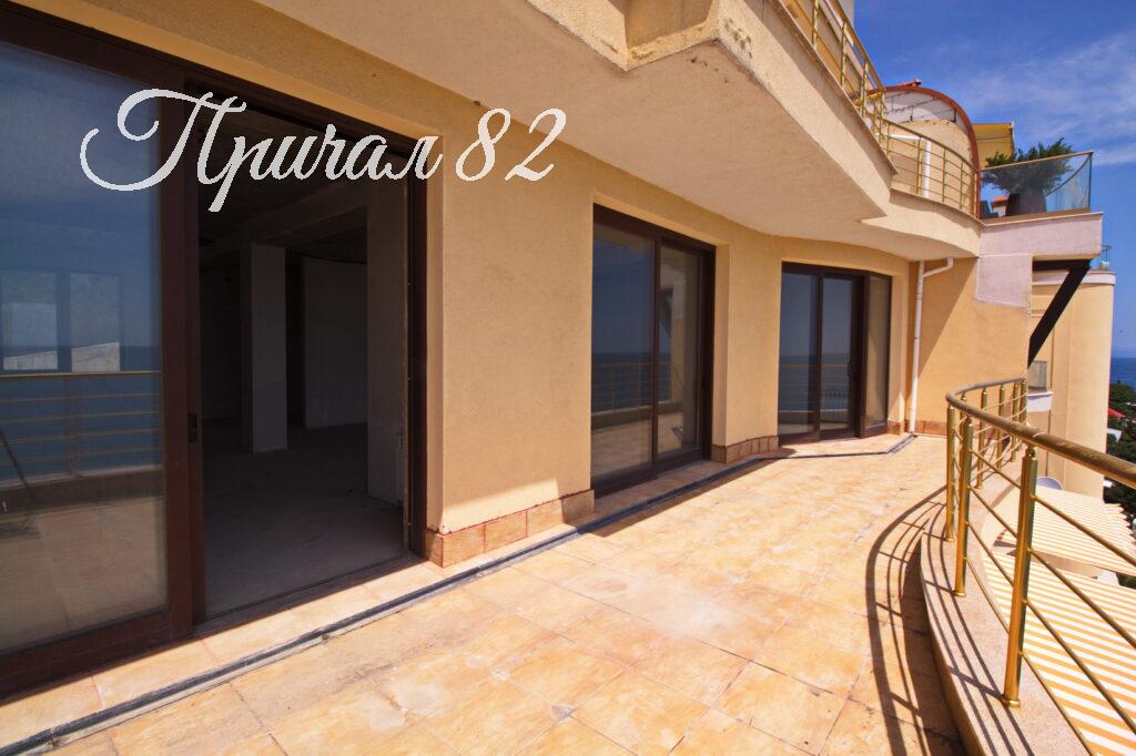 Алушта, пос. Чайка, ул. Багрова, 16