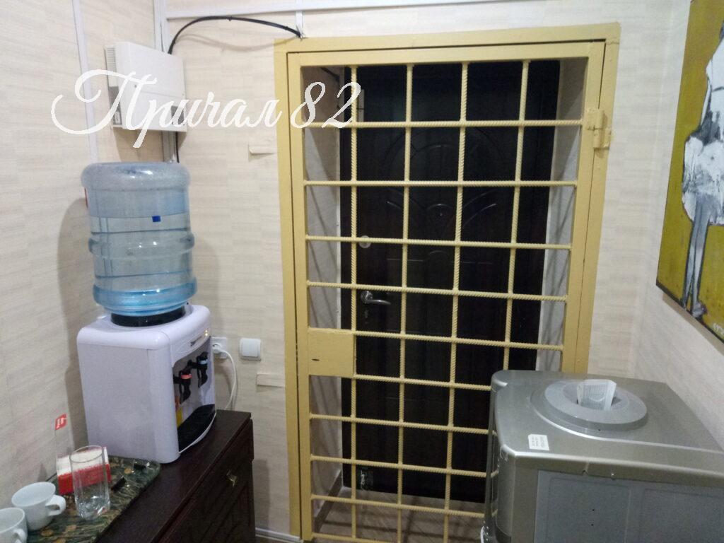 Ялта, ул. Карла Маркса 8