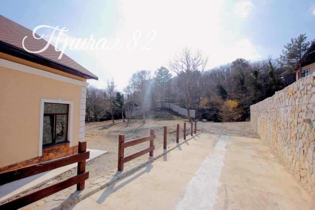 Ялта, Бахчисарайское шоссе 52