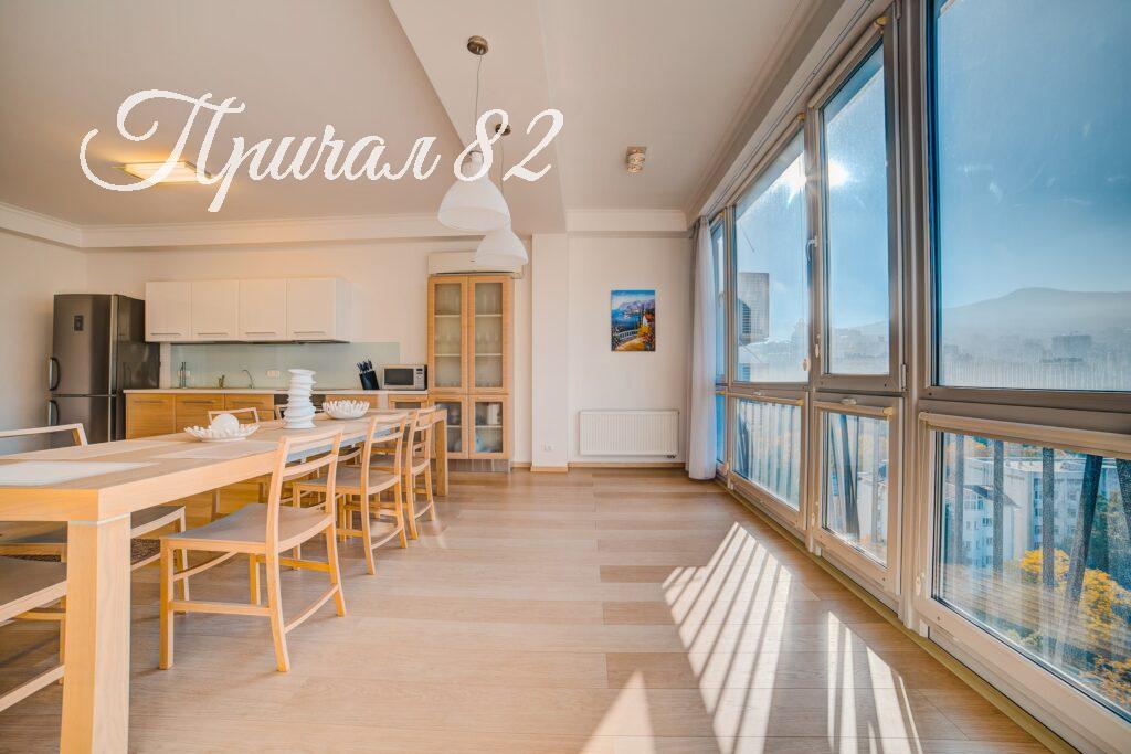 Ялта ул. Боткинская 13 в