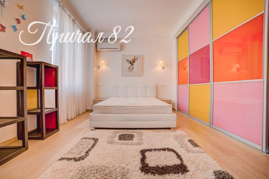 Ялта ул. Боткинская 13 в