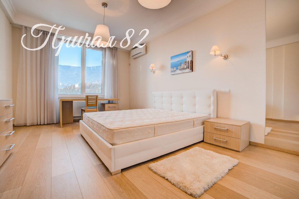 Ялта ул. Боткинская 13 в