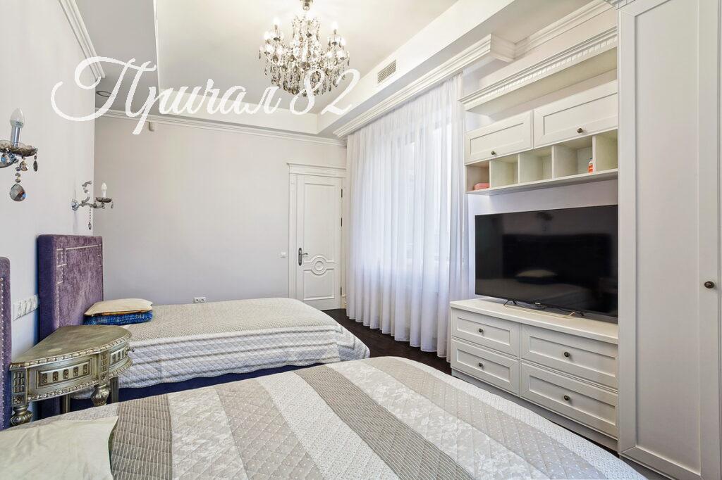 Алушта, ул. Парковая, 5