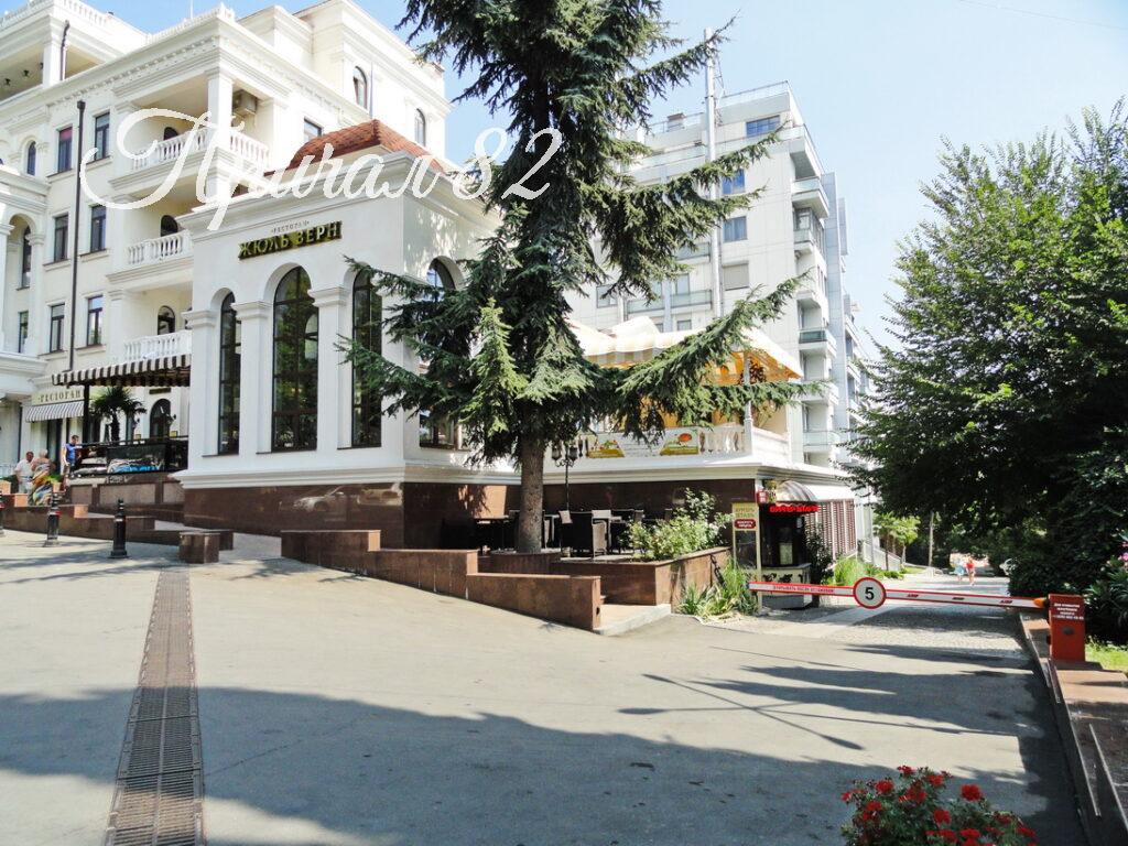 Алушта, ул. Парковая, 5