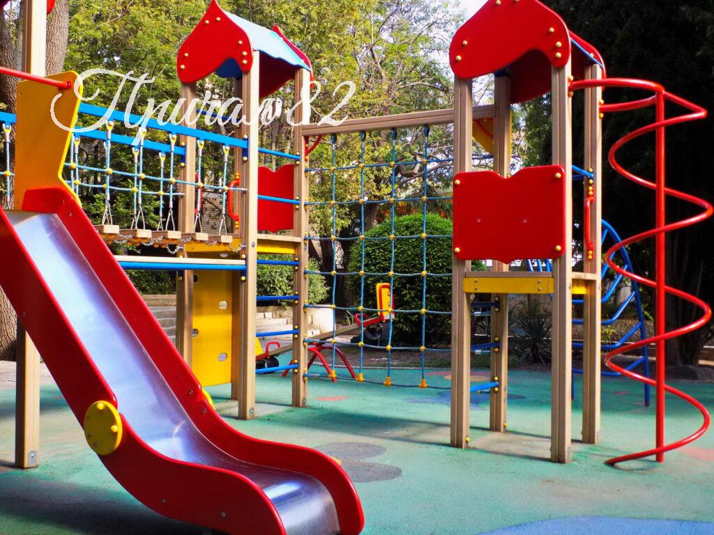 Ялта, пгт. Отрадное, ул. Мориса Тореза, 5