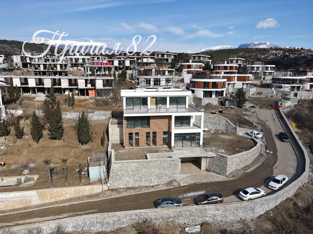 г.Алушта, улица Суслова