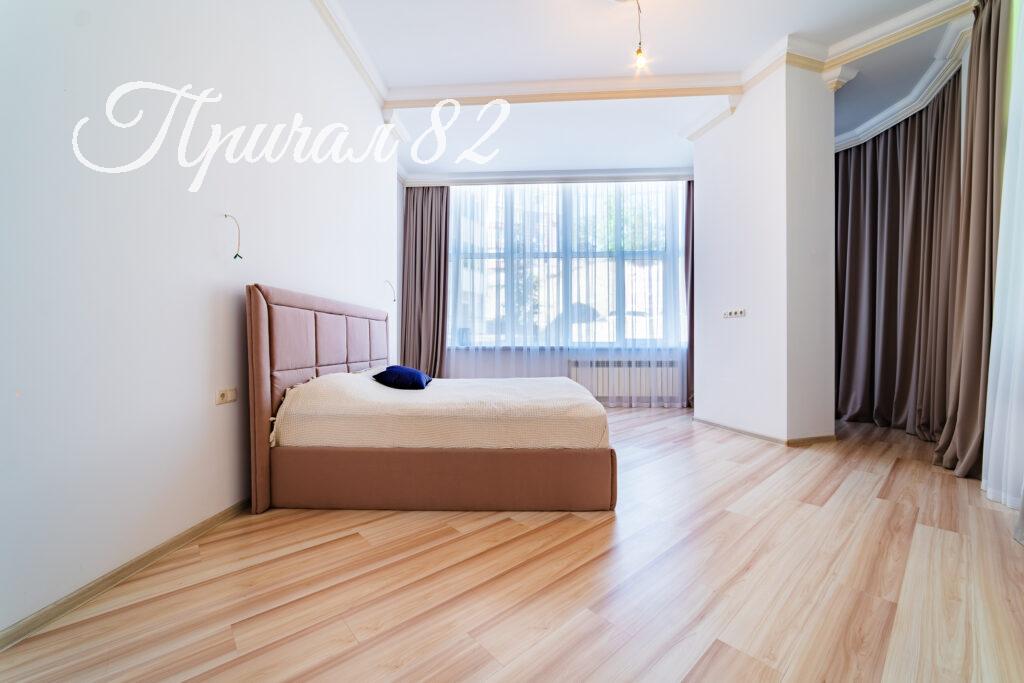 Ялта, улица Щорса дом 47