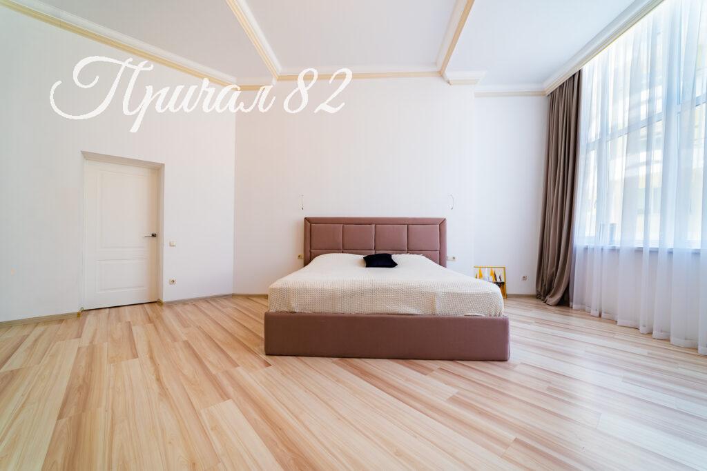 Ялта, улица Щорса дом 47