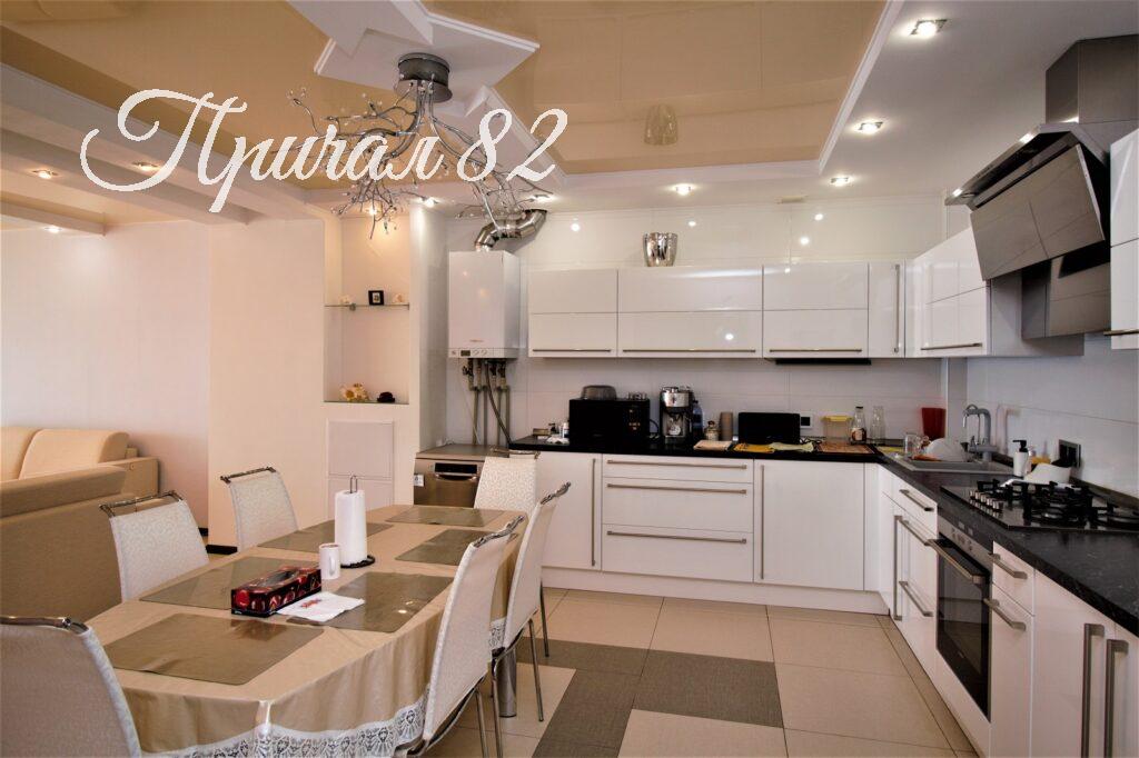 Алушта, п.Чайка, ул. Багрова, дом 12д