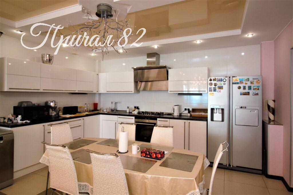 Алушта, п.Чайка, ул. Багрова, дом 12д