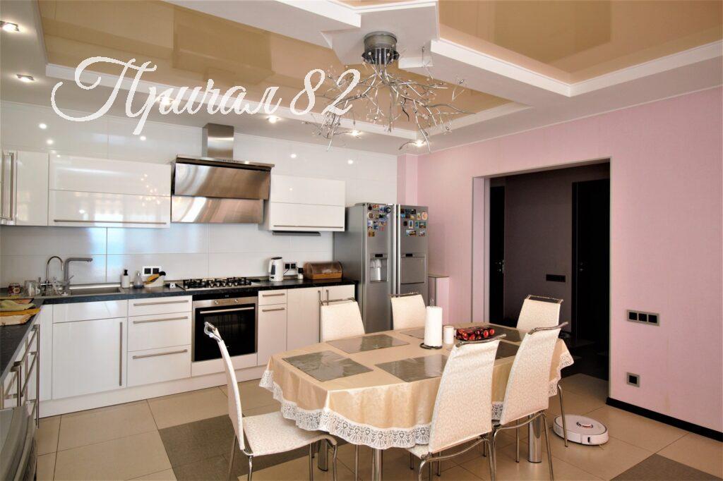 Алушта, п.Чайка, ул. Багрова, дом 12д