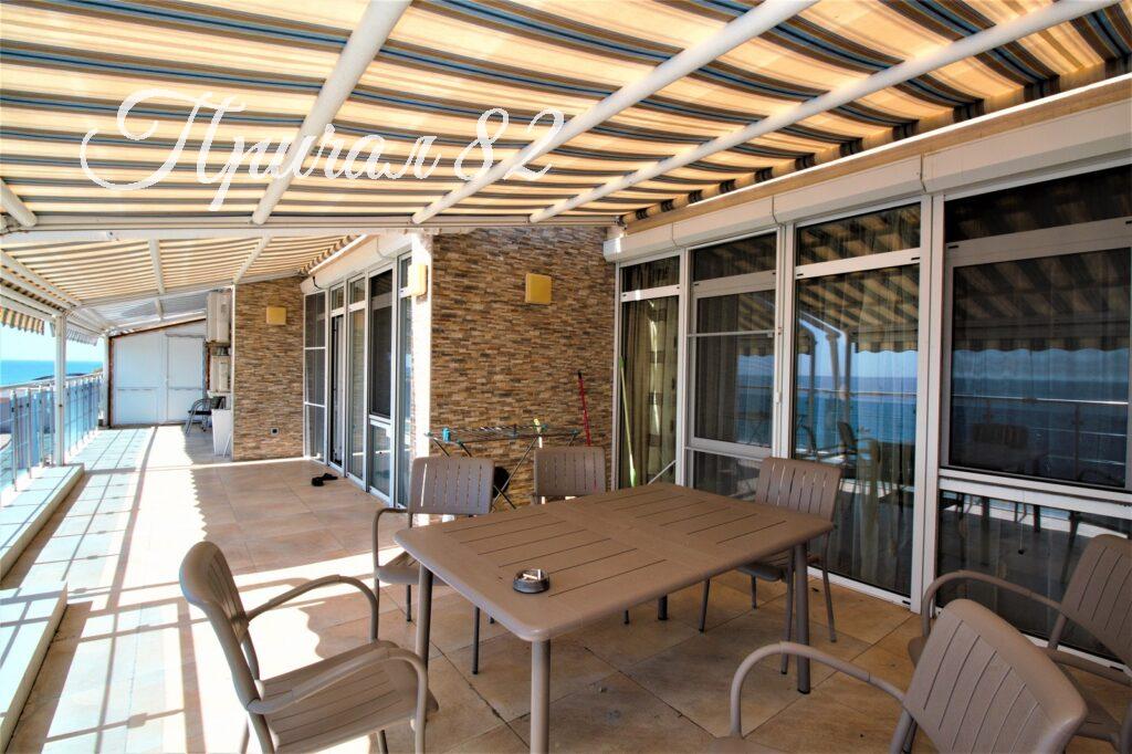 Алушта, п.Чайка, ул. Багрова, дом 12д