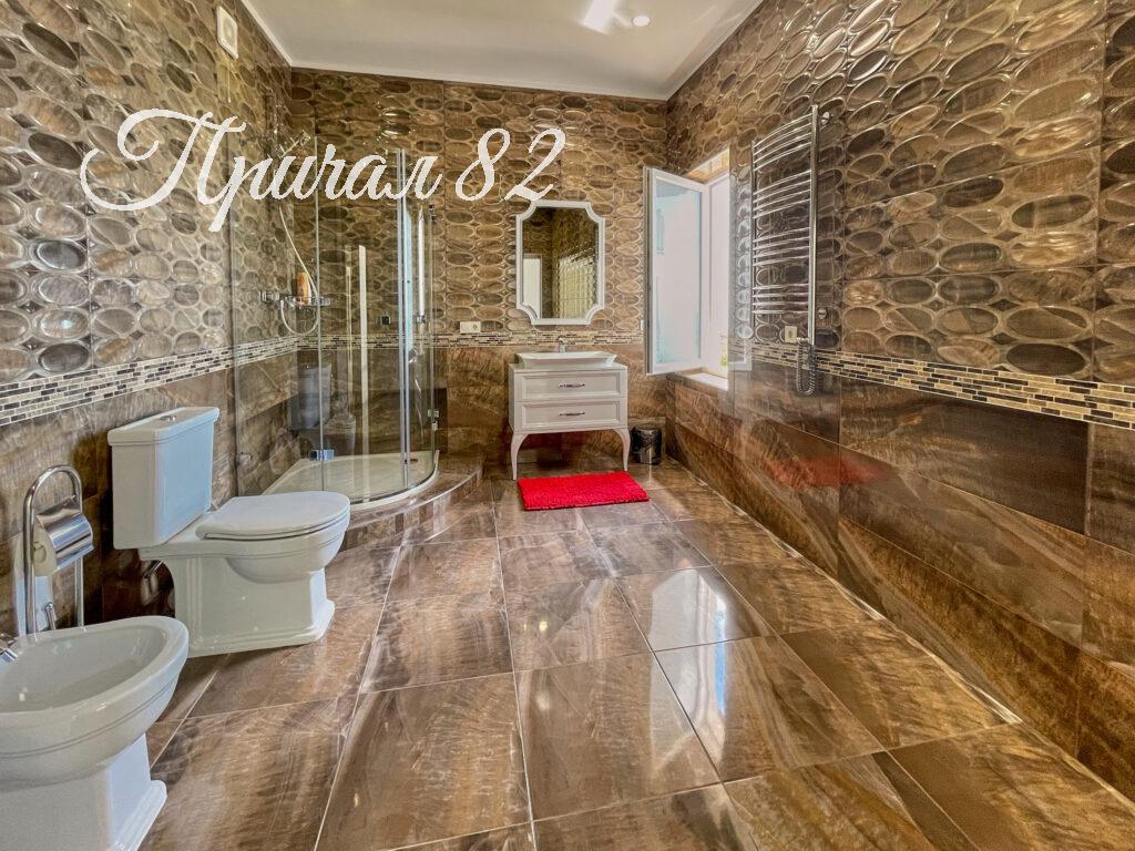 Ялта поселок городского типа Парковое улица Центральная дом 36