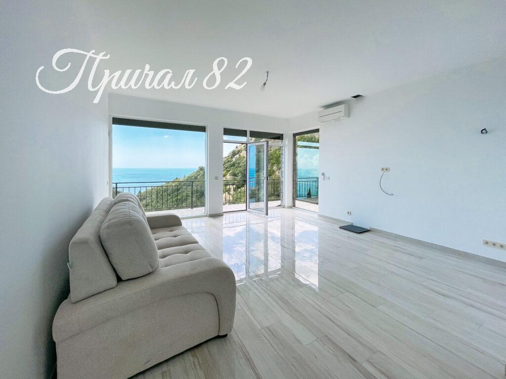 Ялта поселок городского типа Парковое улица Центральная дом 36