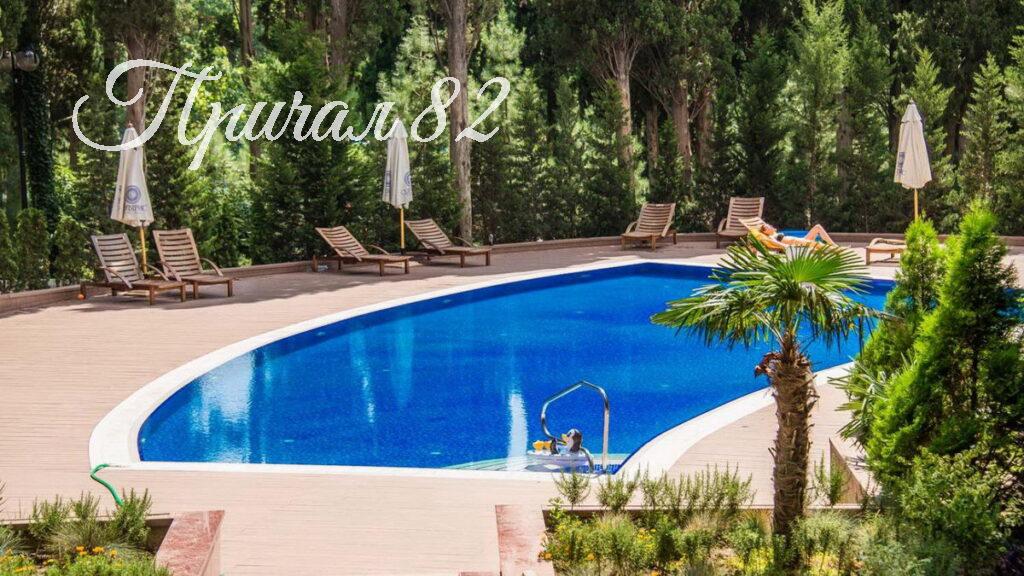 Ялта, ул. Ломоносова, 25