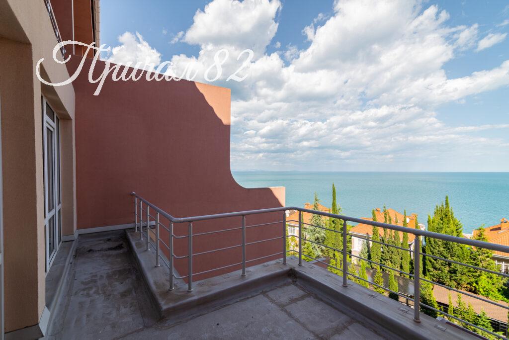 Алушта, пос. Чайка, ул. Багрова, 12