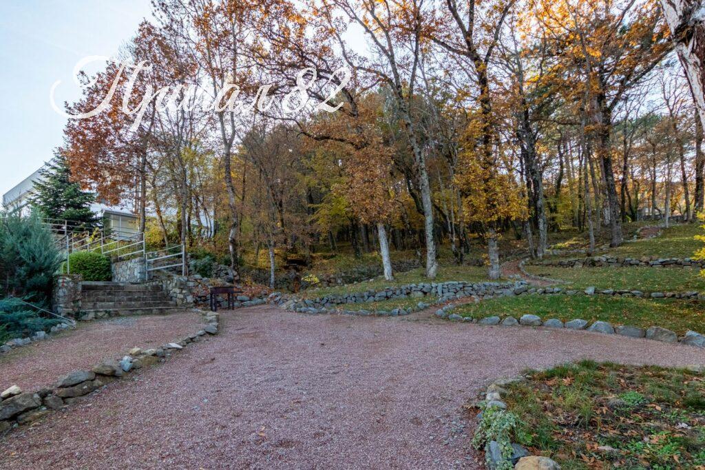 г. Ялта, пгт. Виноградное