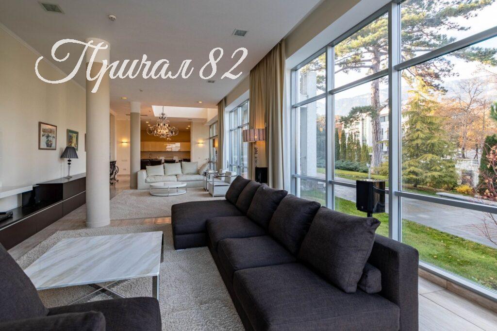 г. Ялта, пгт. Виноградное