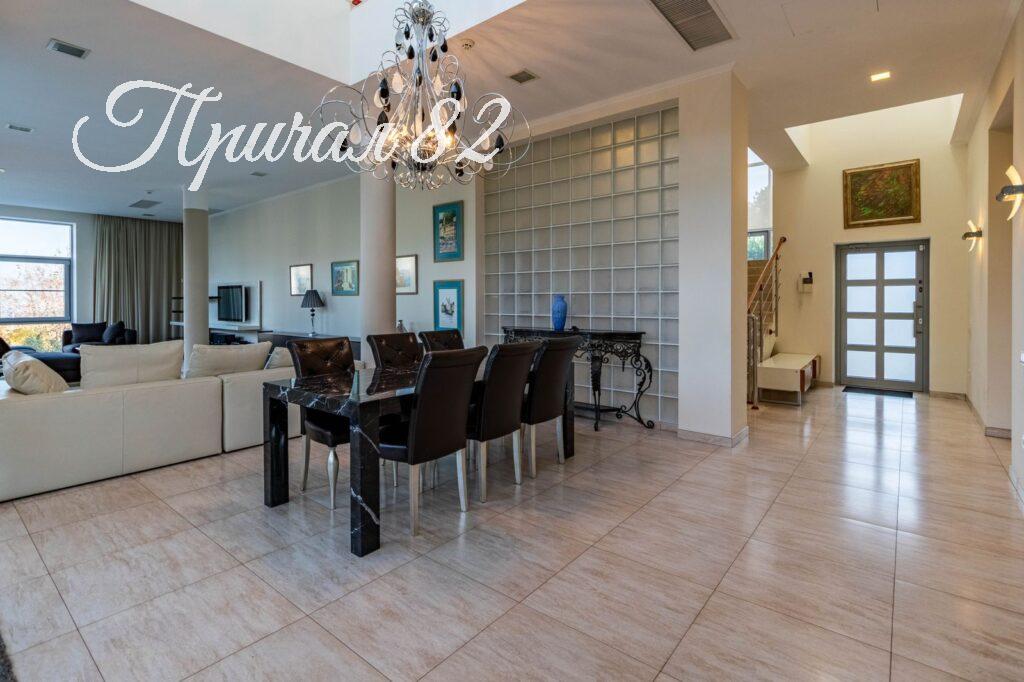 г. Ялта, пгт. Виноградное