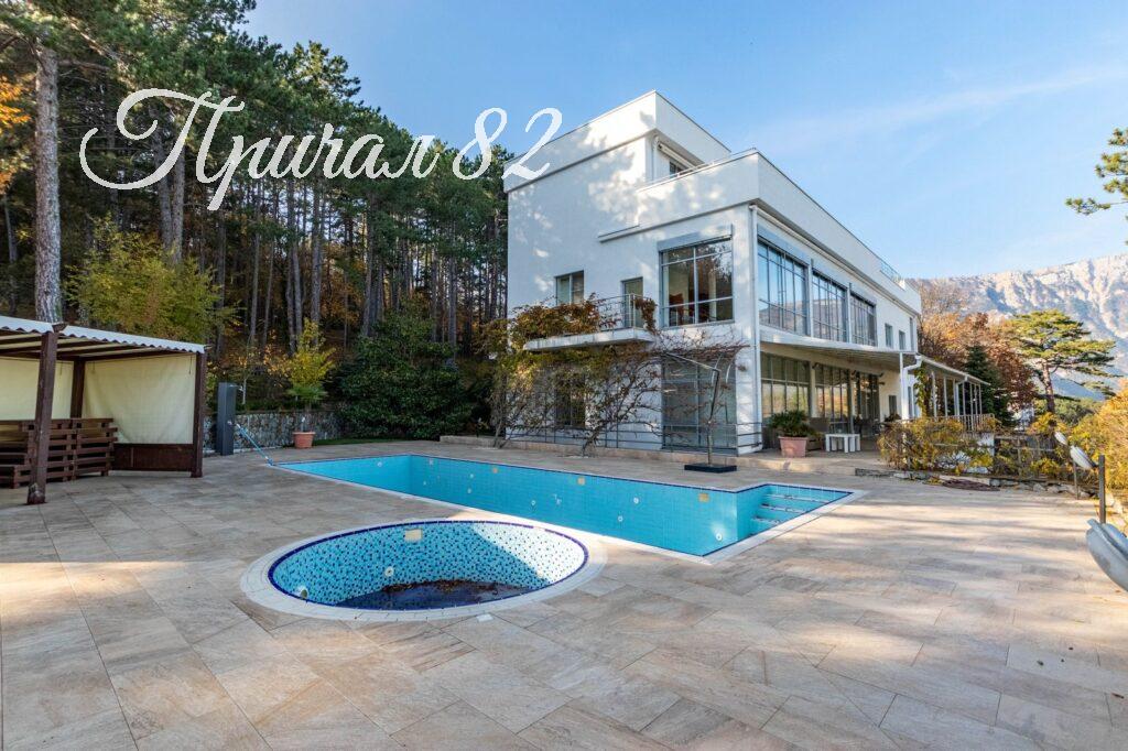 Ялта, пгт. Виноградное