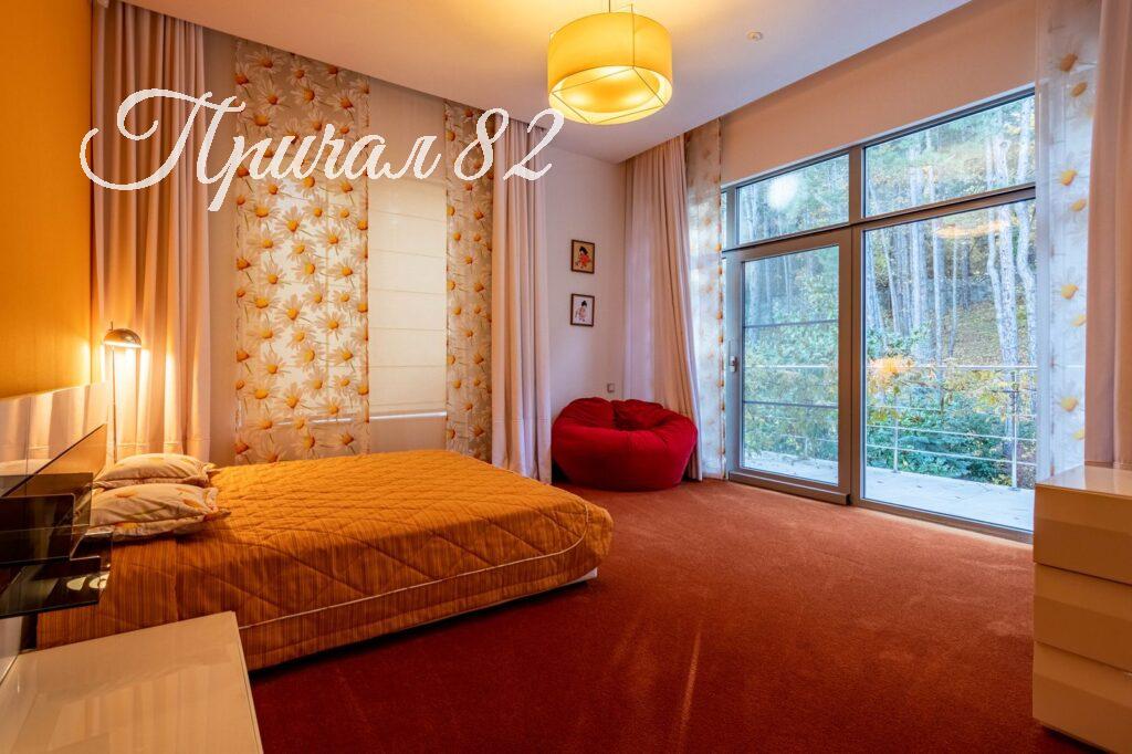 Ялта, пгт. Виноградное