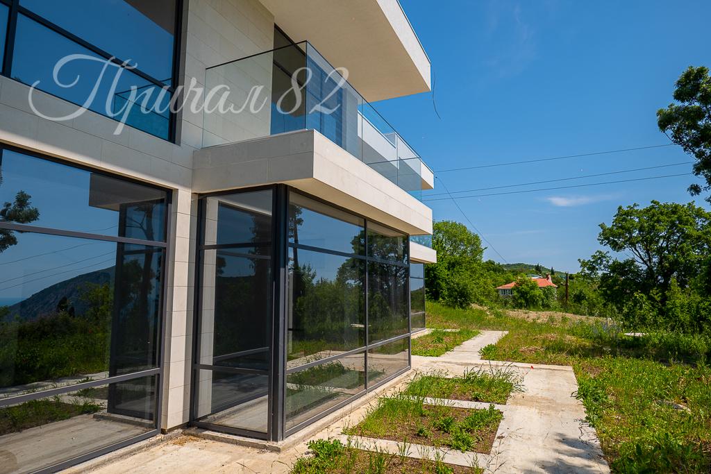 Республика Крым, г.о. Ялта, пос. городского типа Краснокаменка