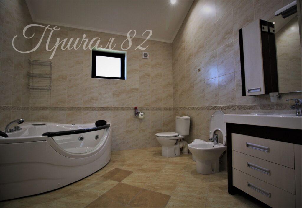 Ялта, улица Лененградская