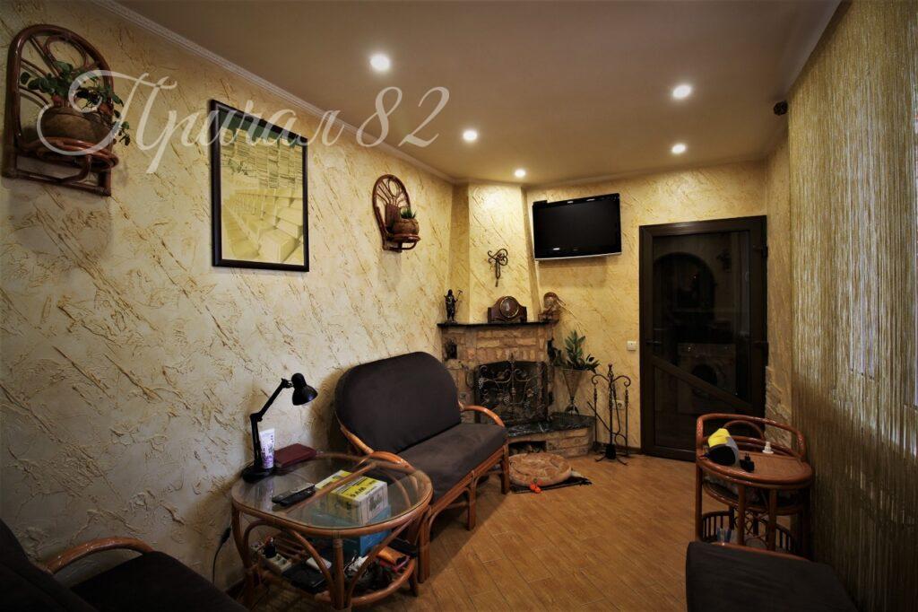 Ялта, улица Лененградская