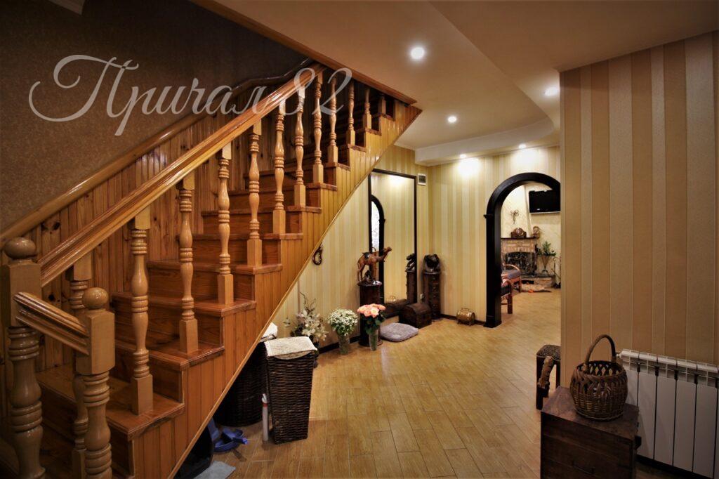 Ялта, улица Лененградская