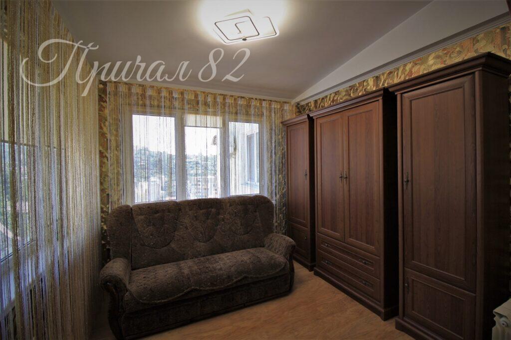 Ялта, улица Лененградская