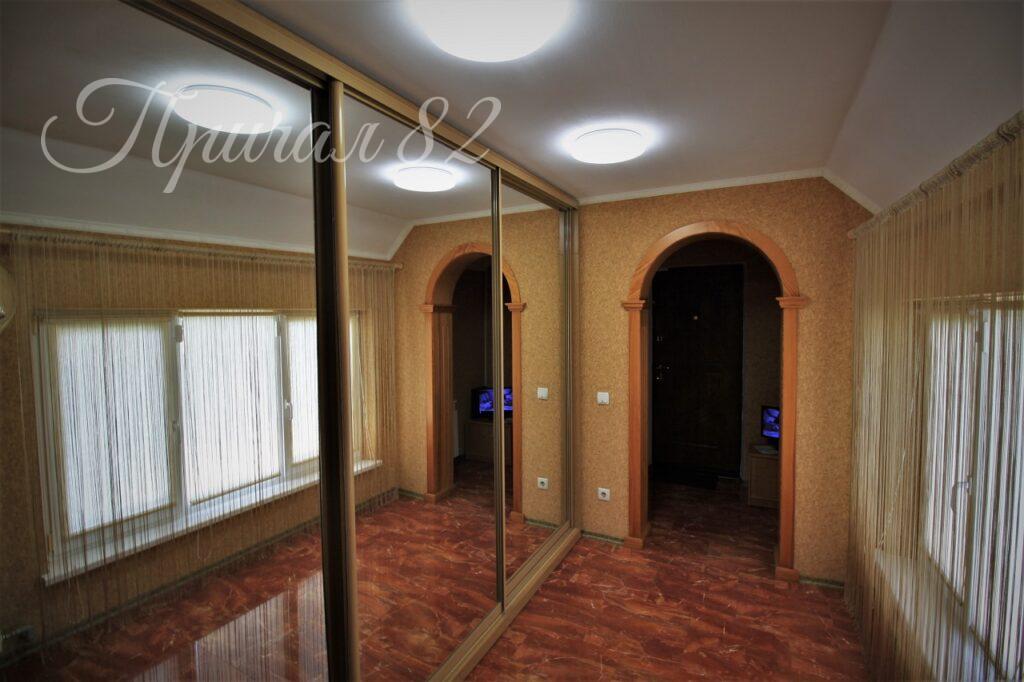 Ялта, улица Лененградская