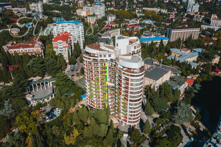 Ялта, Набережная им. Ленина, 4