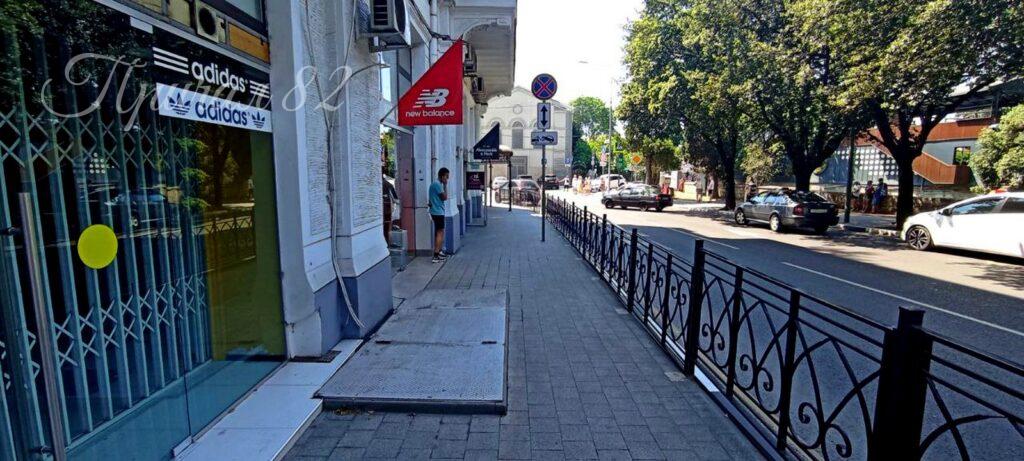 Ялта, ул. Московская 1/6