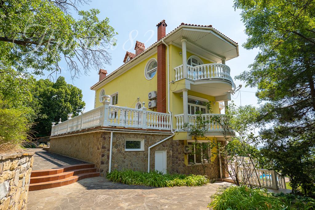 Республика Крым, г.о. Алушта, пос. Лазурное