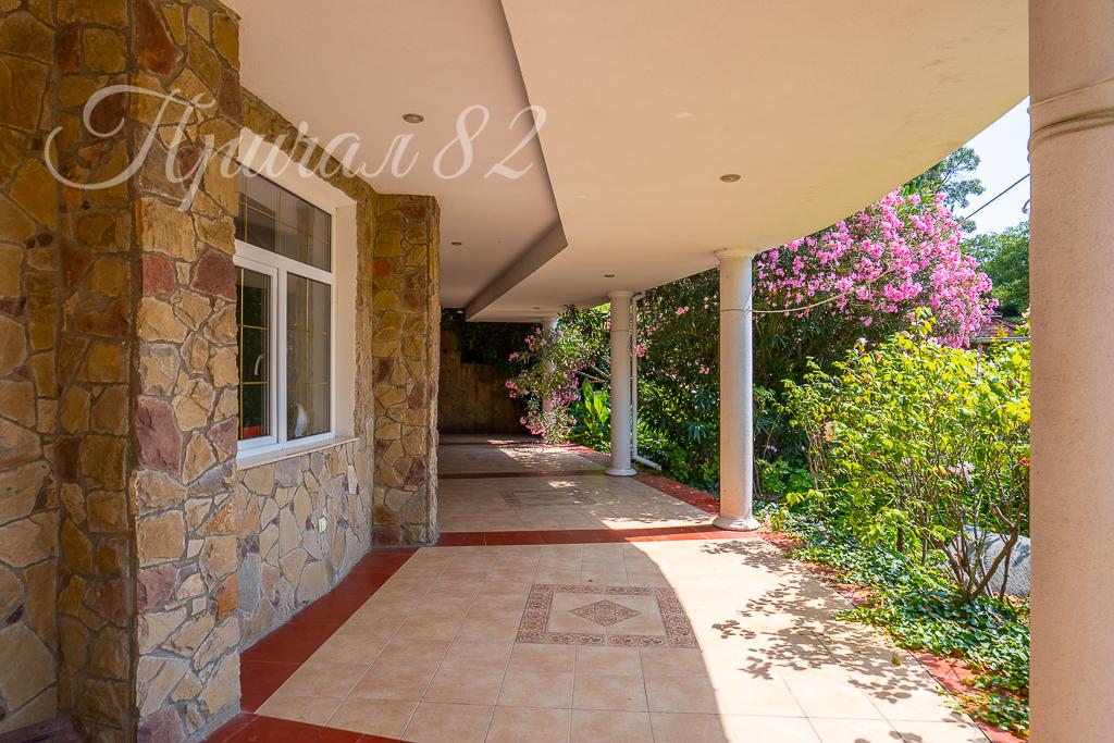 Республика Крым, г.о. Алушта, пос. Лазурное