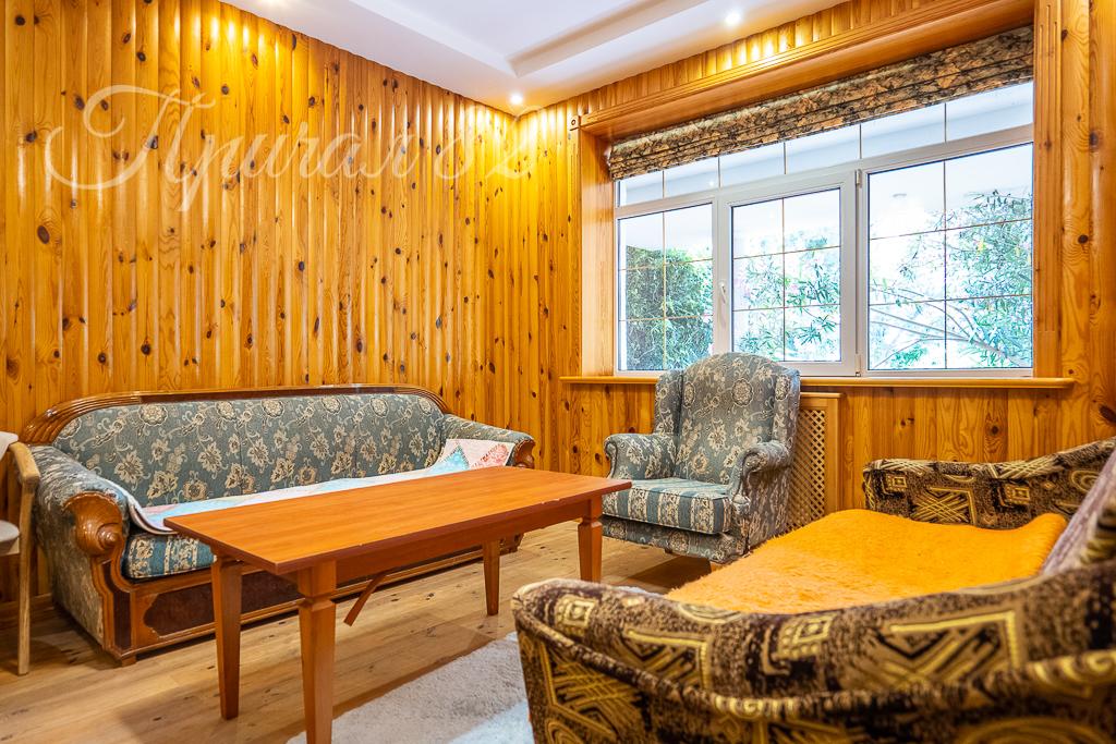 Республика Крым, г.о. Алушта, пос. Лазурное