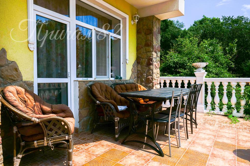 Республика Крым, г.о. Алушта, пос. Лазурное