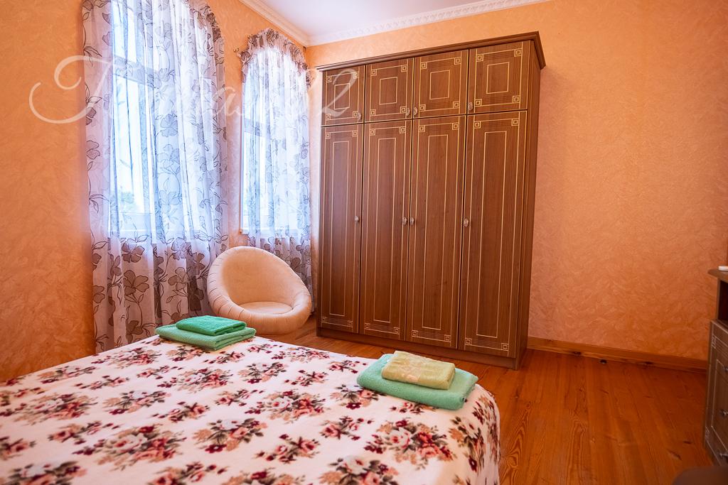 Республика Крым, г.о. Алушта, пос. Лазурное