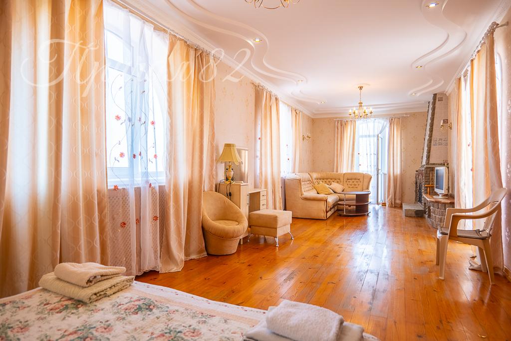 Республика Крым, г.о. Алушта, пос. Лазурное