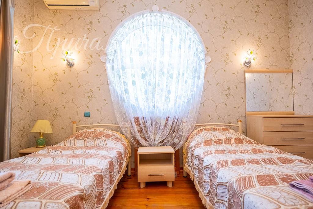 Республика Крым, г.о. Алушта, пос. Лазурное