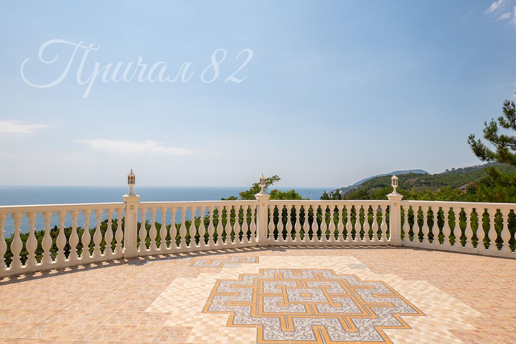 Республика Крым, г.о. Алушта, пос. Лазурное