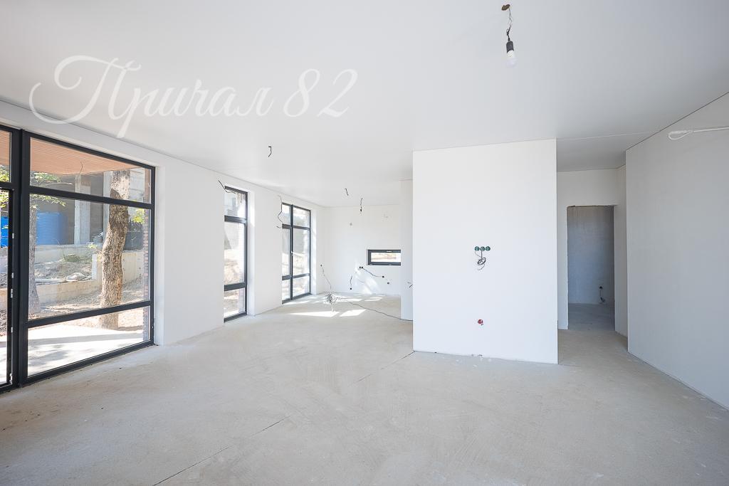 Ялта, улица Магобинская 8