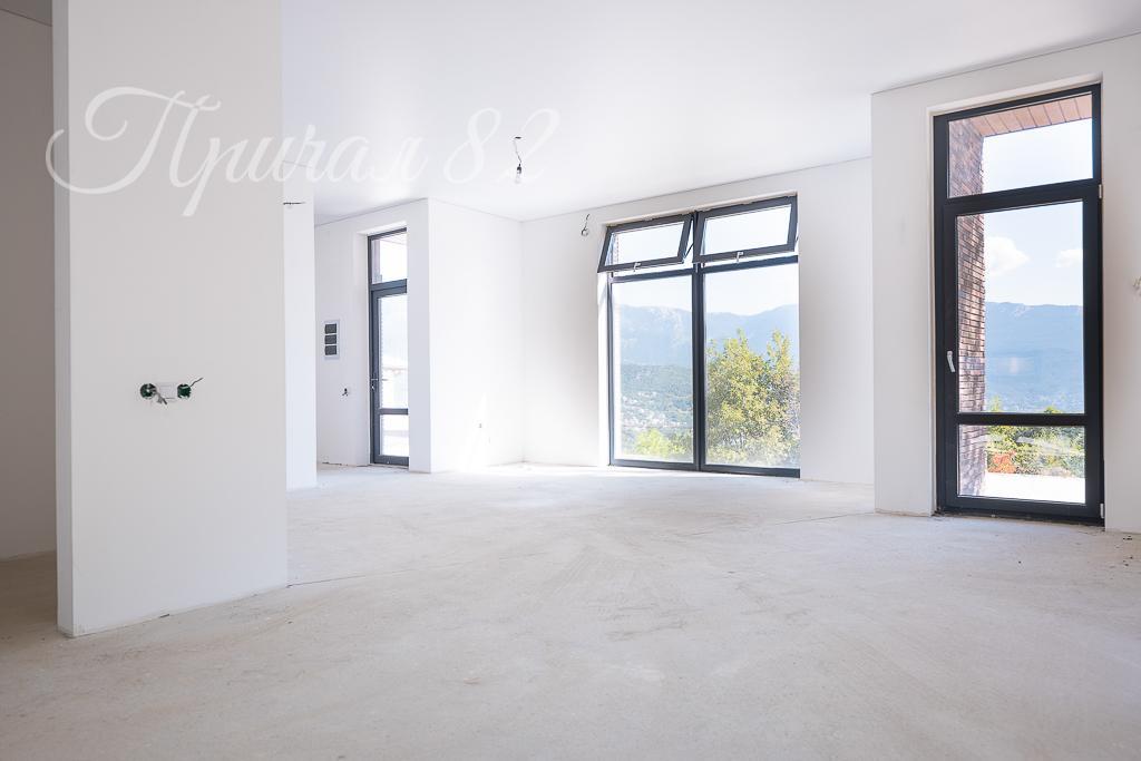 Ялта, улица Магобинская 8